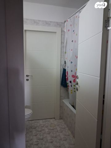 דירה, משה דיין 4, נווה סביון, אור יהודה