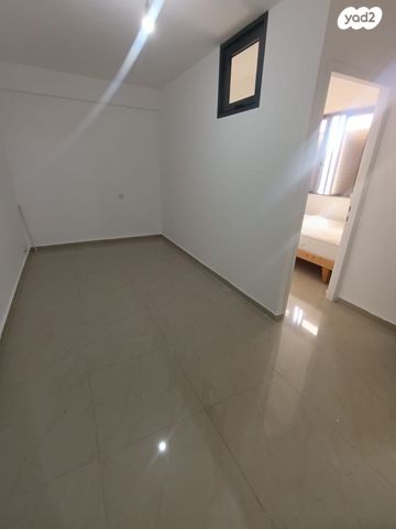 יחידת דיור, שדרות הנרייטה סולד 25, קרית ים ג', קרית ים