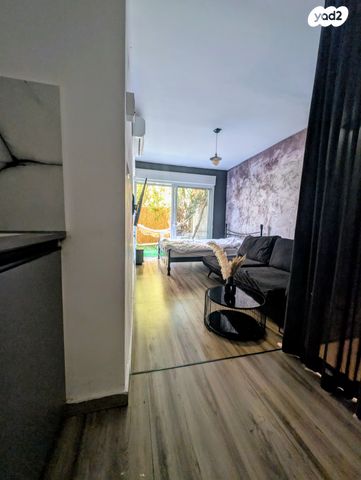 דירת גן, ד"ר בקמן 1, צפון מערב מרכז העיר, נתניה