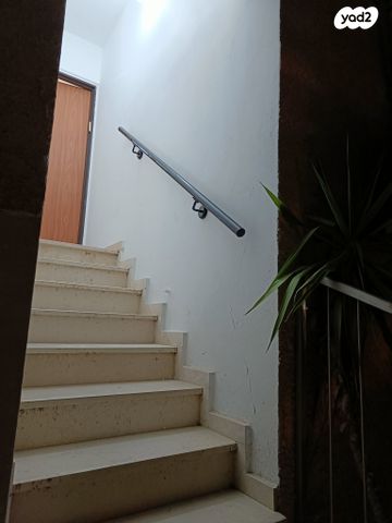 יחידת דיור, הגבורות 11, ראשונים, כפר סבא