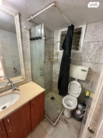 יוחנן הקדוש 15