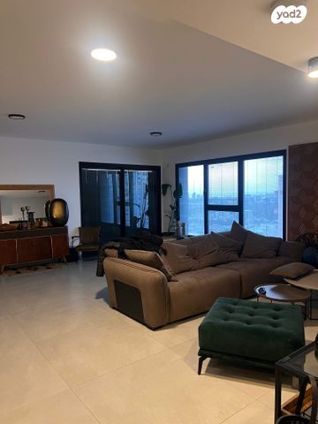 יוסף הגלילי 22