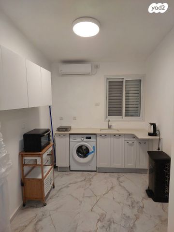 דירה, אוסישקין 21, מרכז העיר דרום, נתניה