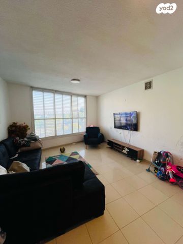 הרב ינובסקי 2