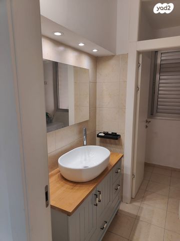 דירה, המרגנית 1, קרית אילון, חולון