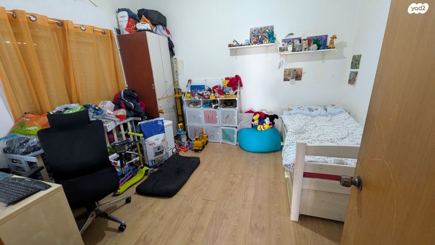 דירה, פרוג 4, שכונת חשמונאים, מרכז העיר א, רמת גן