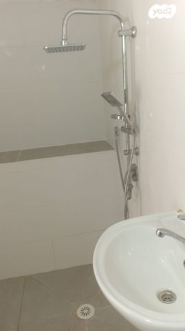 דירה, המלך שלמה 53, נווה דוד, חיפה