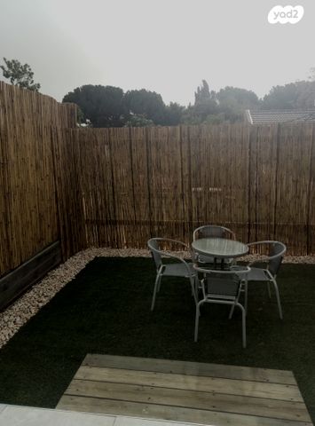 יחידת דיור, עולי הגרדום 100, שיכון ב, כפר יונה