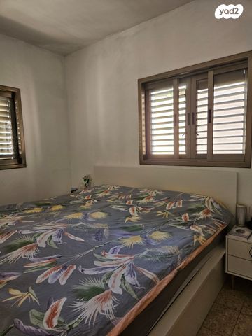 דירה, אריה בן אליעזר 8, נווה רם, שיכון מזרחי, רמת גן