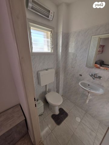 יחידת דיור, אהרון בן חמו 14, בילו, לוד