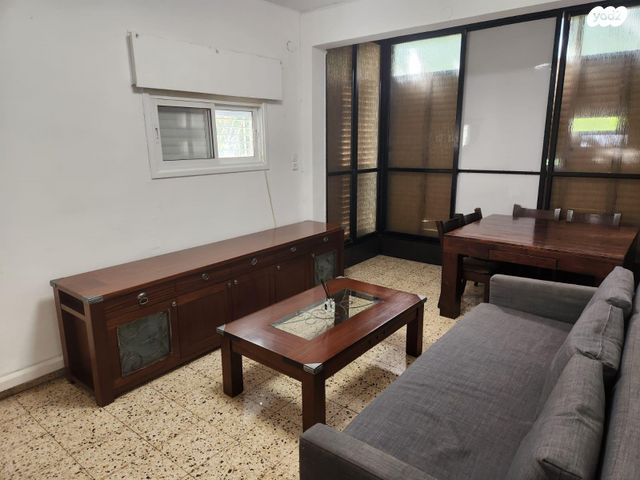 דירה, קרן היסוד 21, דרום מזרח, בת ים