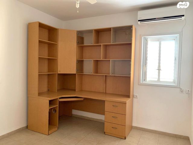 דירה, תנועת המרי 4, גני אילן, קרית אונו