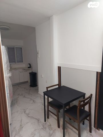 דירה, אוסישקין 21, מרכז העיר דרום, נתניה