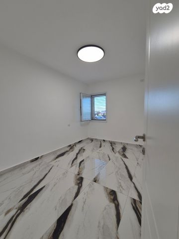 דירה, הזית 39, מגדים, קרית גת