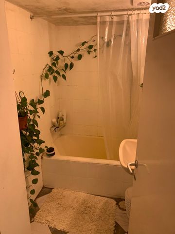 דירה, הפלמ"ח 28, קרית שמואל, ירושלים