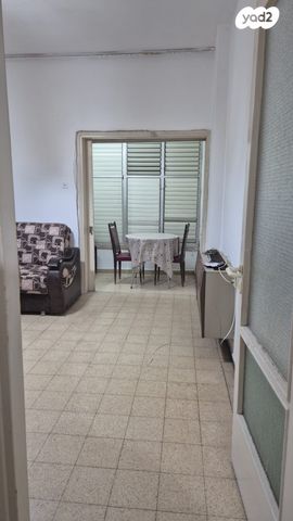 דירת גן, שאול בר 6, הגבול רוטשילד, בת ים