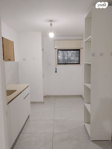 דירה, דפנה 48, מרכז העיר, סביניה, הוותיקה, קרית ביאליק