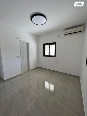 דירה, יריחו 23, קרית שרת מערב, חולון