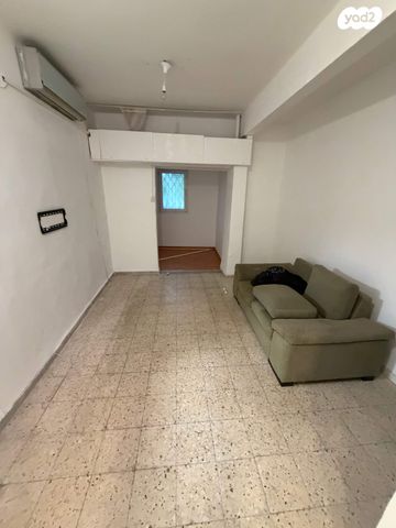 דירת גן, העלייה השנייה 17, בת גלים, חיפה