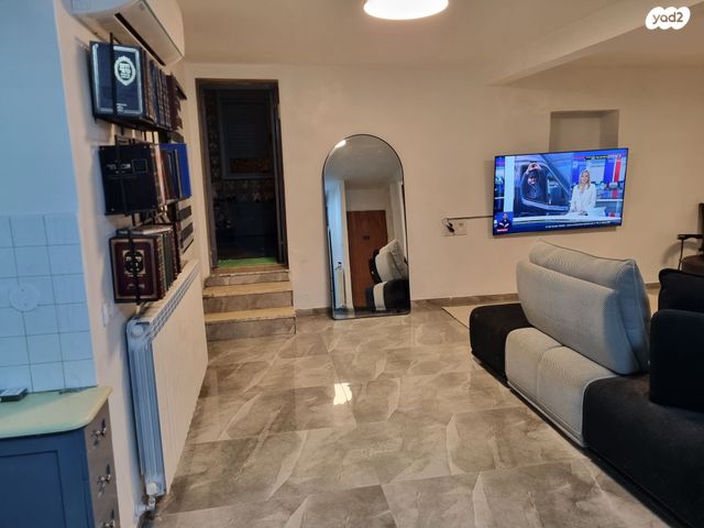 דירה, דב הוז 3, קטמונים, ירושלים