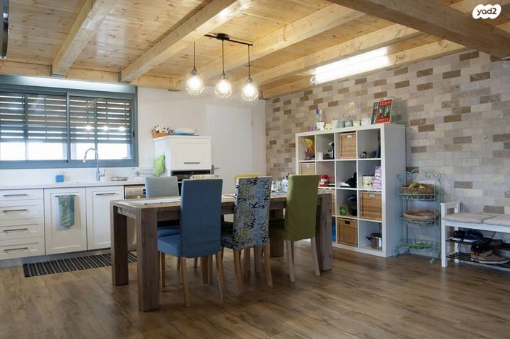 דו משפחתי, שביל ברוש 39, חניתה, חניתה