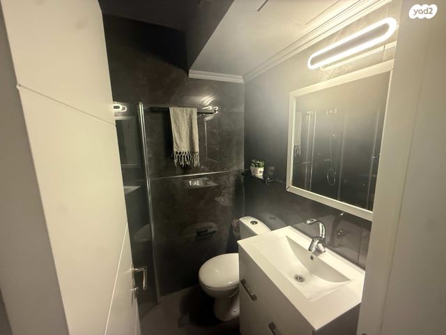 יחידת דיור, כיכר זהורית 2, מצפה ים, אילת