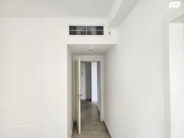 דירה, יצחק שמיר 14, רמת הדר, גבעת שמואל