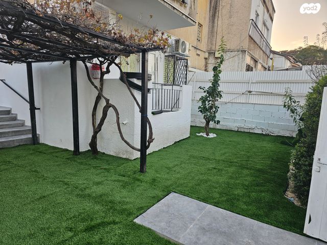 דירת גן, ירמיהו 20, נאות יהודית ונווה ארזים, חולון