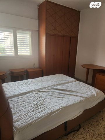 דירה, קרן היסוד 21, דרום מזרח, בת ים