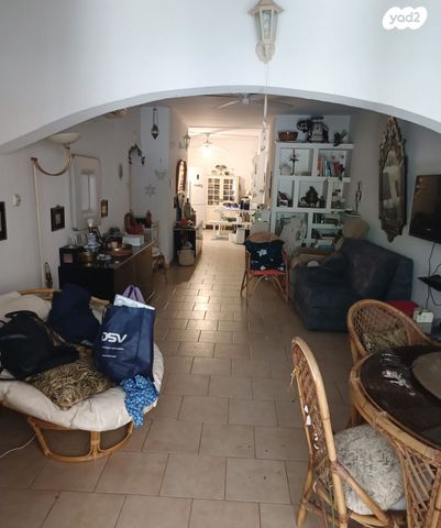 דירת גן, מקדונלד 18, צפון מערב מרכז העיר, נתניה