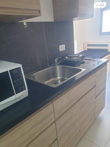 יחידת דיור, עוזי חיטמן 1, הכרם ג', עכו