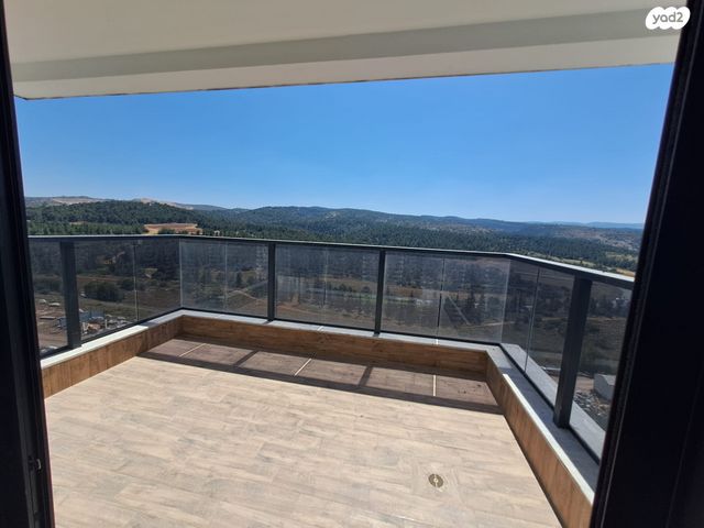 דירה, האחים 24, נווה שמיר רמת בית שמש ה-1, בית שמש