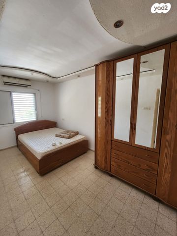 דירה, החסידה 10, שאר העיר, חצור הגלילית