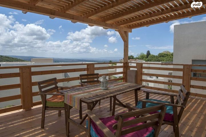 שביל ברוש 39