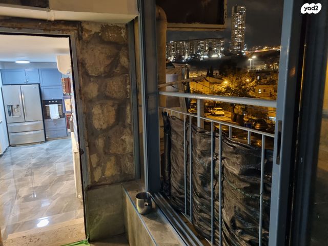 דירה, דב הוז 3, קטמונים, ירושלים