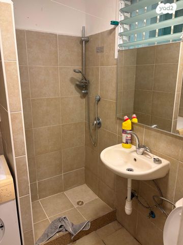 דירת גן, העלייה השנייה 17, בת גלים, חיפה