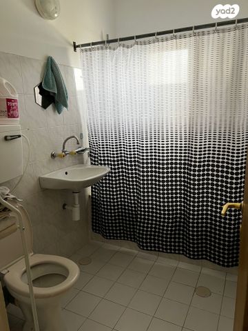 דירה, בושם 64, לבנה, תל אביב יפו