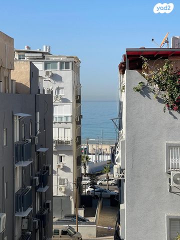 גג/ פנטהאוז, עגנון 39, דרום מערב ותיק, בת ים