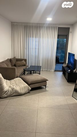 דירה, מעפילי אגוז 38, נווה חן, תל אביב יפו