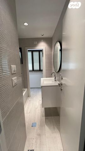 דירה, יריחו 23, קרית שרת מערב, חולון