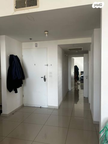 דירה, הראשונים 2, רמתיים, הוד השרון