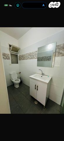 דירה, החשמל 10, נווה פז, חיפה