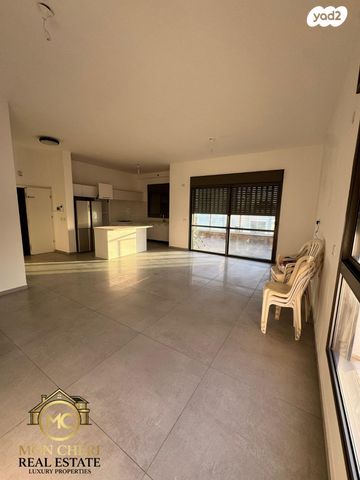 גג/ פנטהאוז, מלחמת ששת הימים 1, מרכז העיר, חדרה