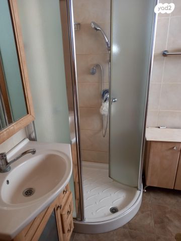 דירה, הרב קטרוני 55, מחנה יהודה, פתח תקווה