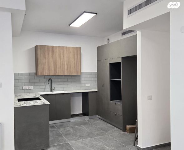 דירת גן, חוזה סן מרטין 23, קטמונים, ירושלים