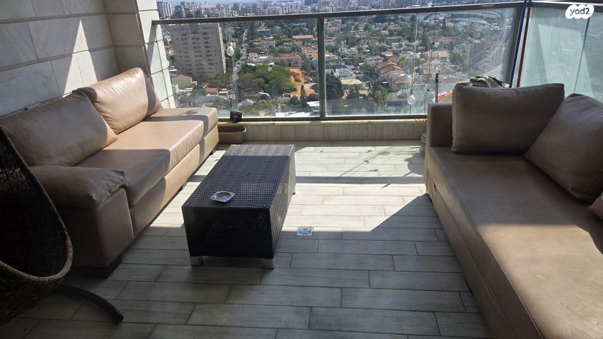 דירה, יצחק שמיר 13, רמת הדר, גבעת שמואל