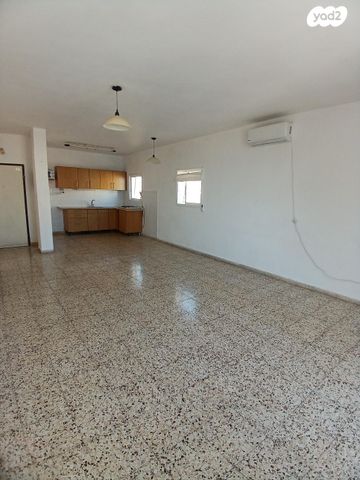 דירה, יוחנן הסנדלר 27, רמב"ם, ראשון לציון