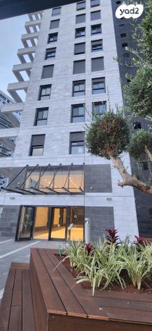 דירה, יונה וולך 7, גרין פארק החדשה, הוד השרון