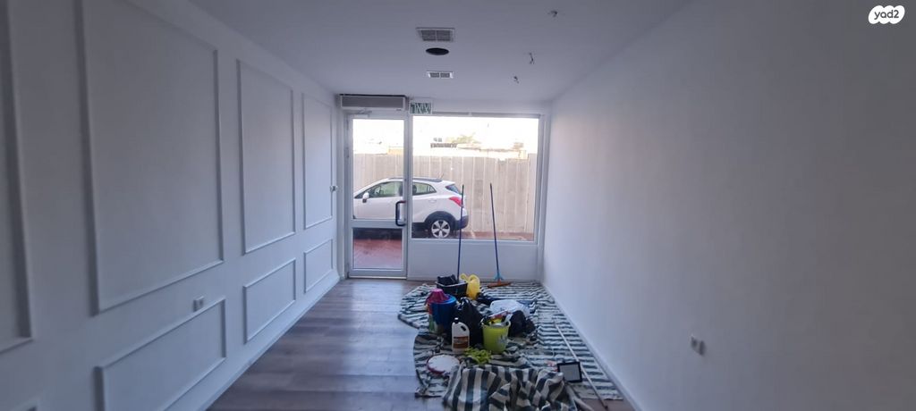 חנויות/ שטח מסחרי, שדרות הגעתון 29, עיר, מרכז העיר, נהריה