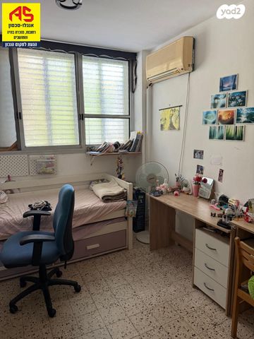 דירה, בוסתנאי, א' / צפון מזרח העיר, רחובות